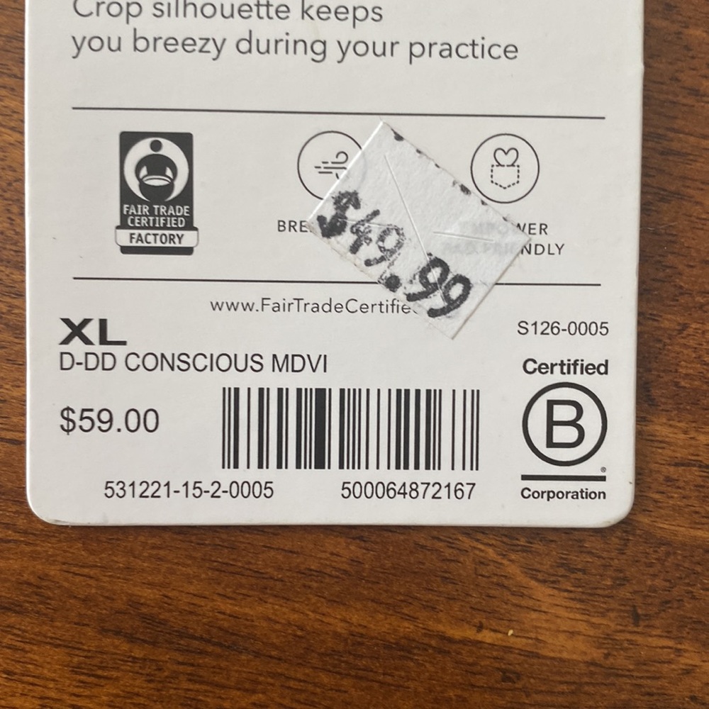 Athleta Conscious Crop - XL - Picture 4 of 4